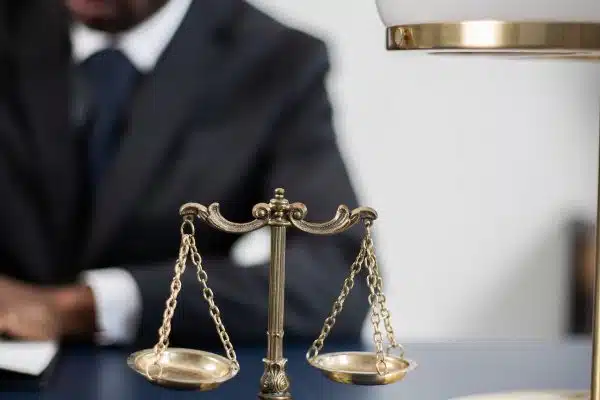Dans quels cas solliciter les services d’un avocat en droit bancaire ?