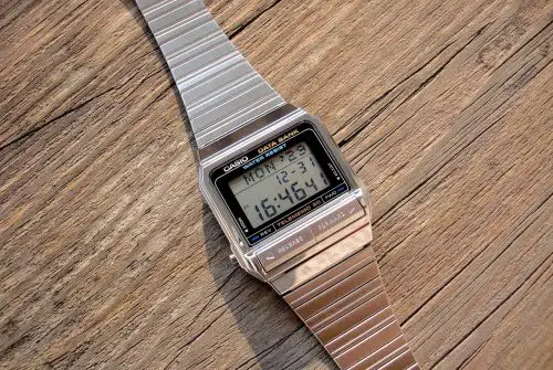 Qui fabrique les montres Casio ?