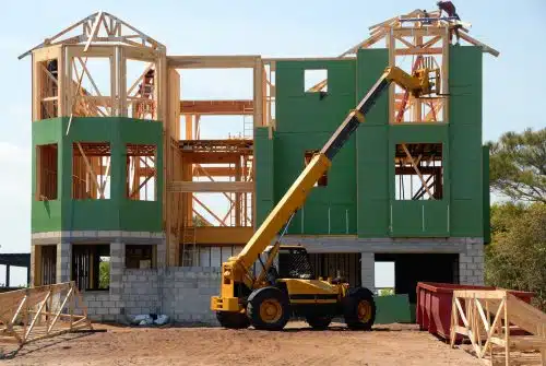 Pourquoi vous devriez envisager la location d’outils de bricolage pour vos projets domestiques : on vous dit tout !
